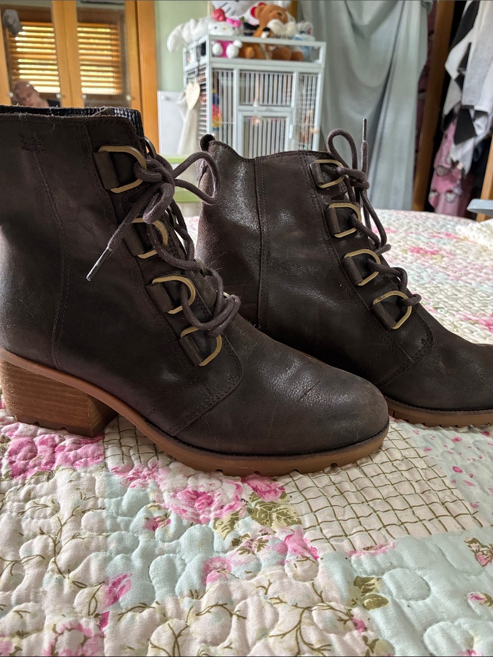 Sorel Women's Lace-Up Ankle Boots in Dark Brown